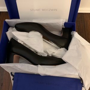 Stuart Weizmann Mary Ann’s 8 M new Black leather.